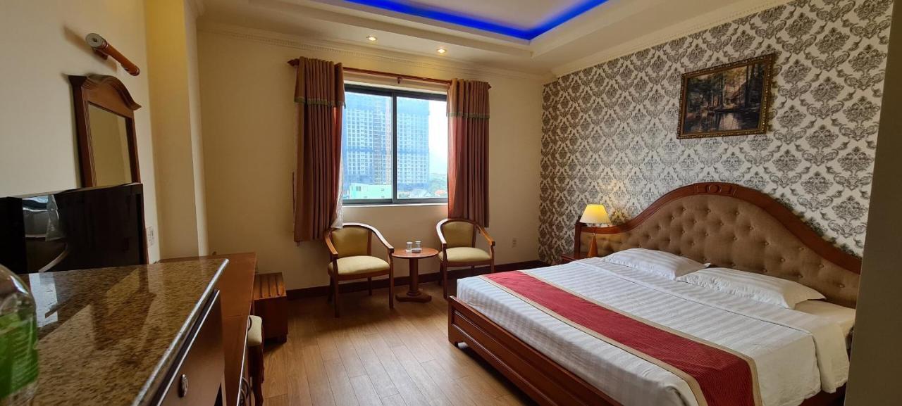 Hoang Yen Hotel Thuan An Екстер'єр фото